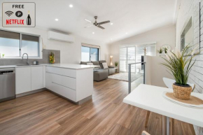 Modern & Convenient Apartment